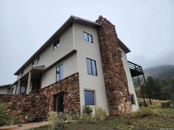 236 Highway 10, Jelm, WY 82063