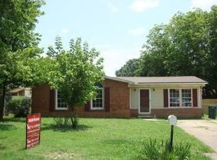8068 Oakbrook Dr, Southaven, MS 38671