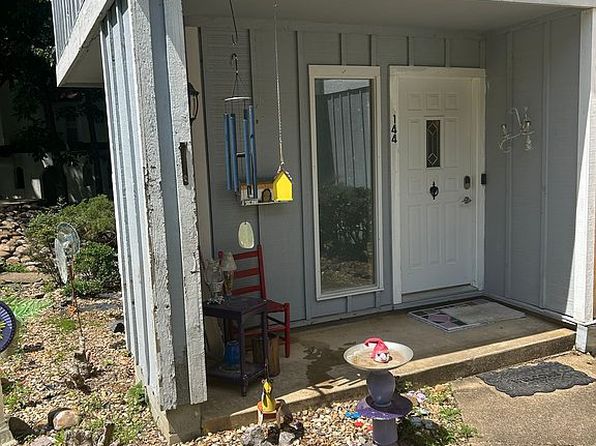 144 La Vista Ln