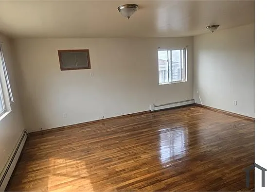 3 bed, $3,100 — Photo 2