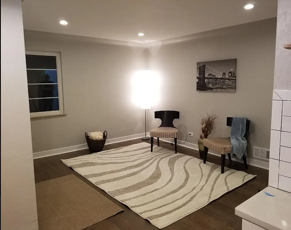 3 bed, 1572 sqft, $3,300 — Photo 2