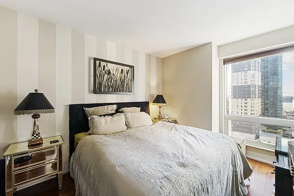 Sold by Nest Seekers International | media 13