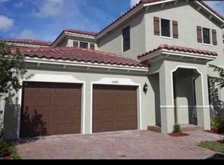 15441 SW 173rd Ln, Miami, FL 33187