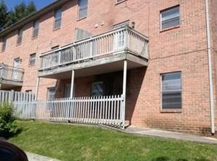 1103 W Parkway Ave APT 6, Knoxville, TN 37912