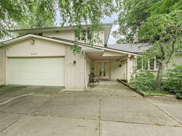 2435 Brian Dr, Beachwood, OH 44122