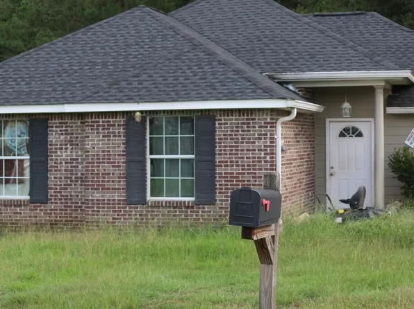 28 Hunters Trce, Picayune, MS 39466