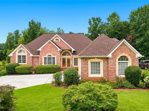 4940 Highland Lake Dr, Atlanta, GA 30349