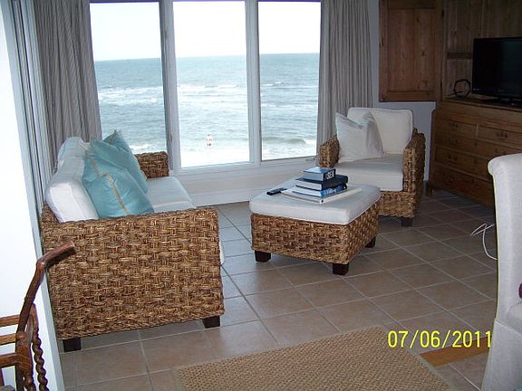 3rd image of 836 Parkway St APT 3