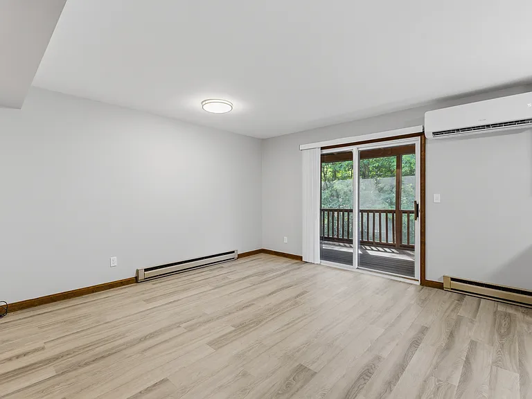 630 Galen Dr — Photo 12