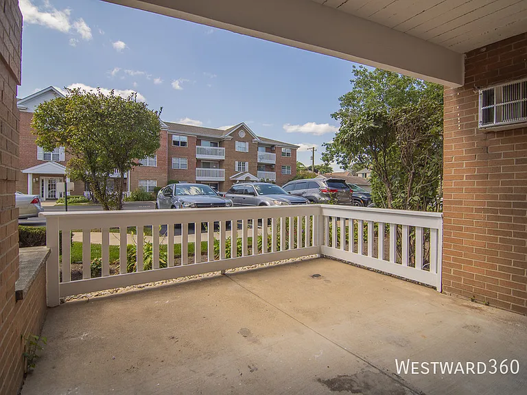 6551 W School St #103B — Photo 9