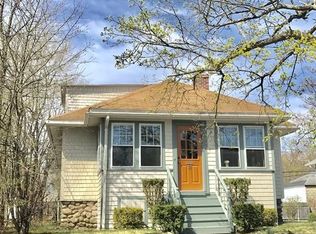 3 Inverness Ave, Worcester, MA 01604