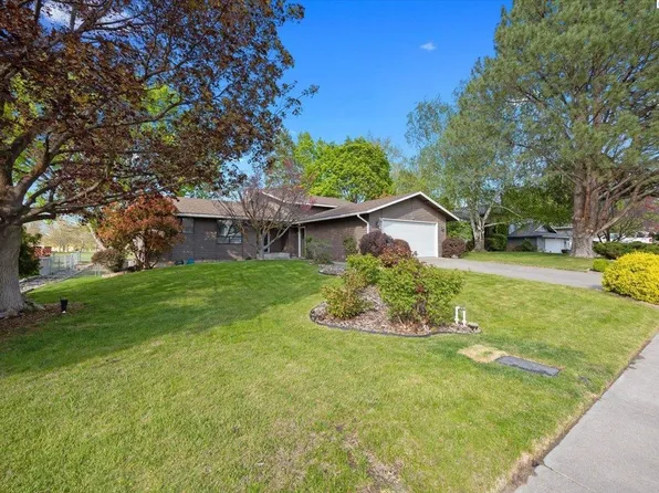 506 Meadows Dr S, Richland, WA 99352
