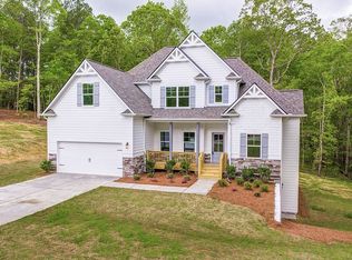145 Spring Lake Trl, White, GA 30184