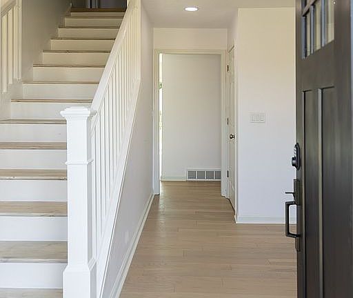 2nd image of 500 S 1st St