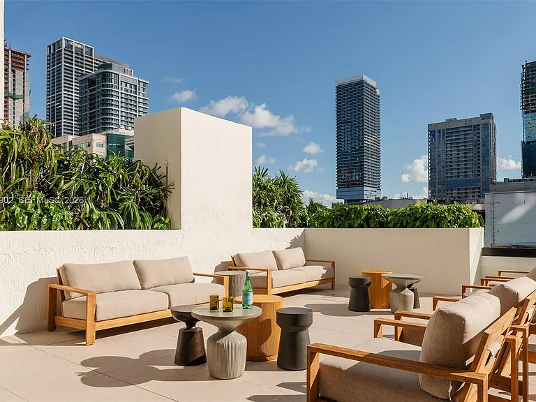 225 N Miami Ave #2904 — Photo 7