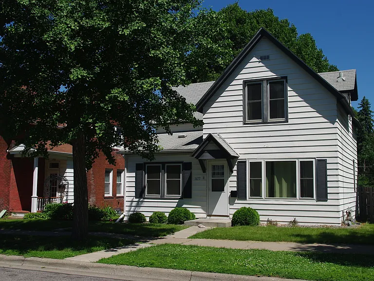 1677 Sherburne Ave — Photo 1