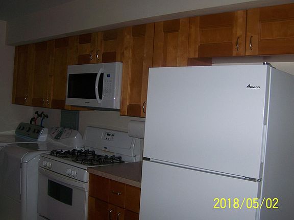 Kitchen/Loundry