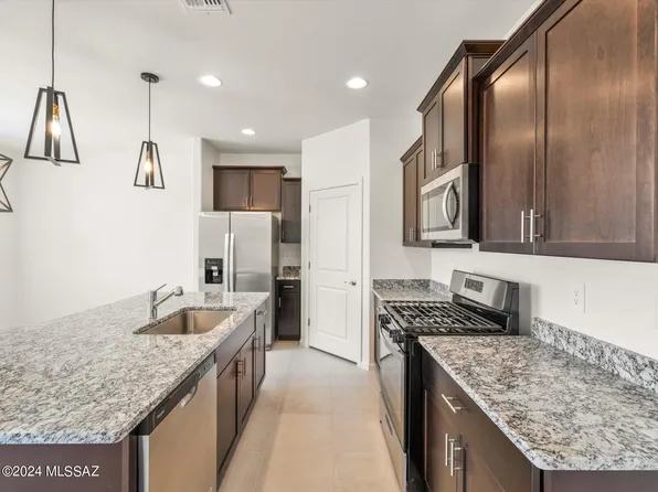 4852 E Julian Wash Dr, Tucson, AZ 85706