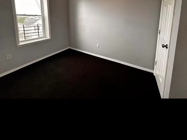 595 Ocean Ave — Photo 5