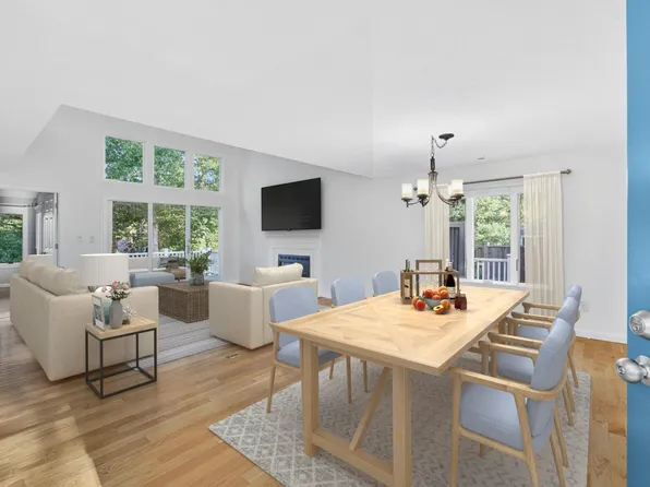 30 W Woods Circle, Yarmouth Port, MA 02675