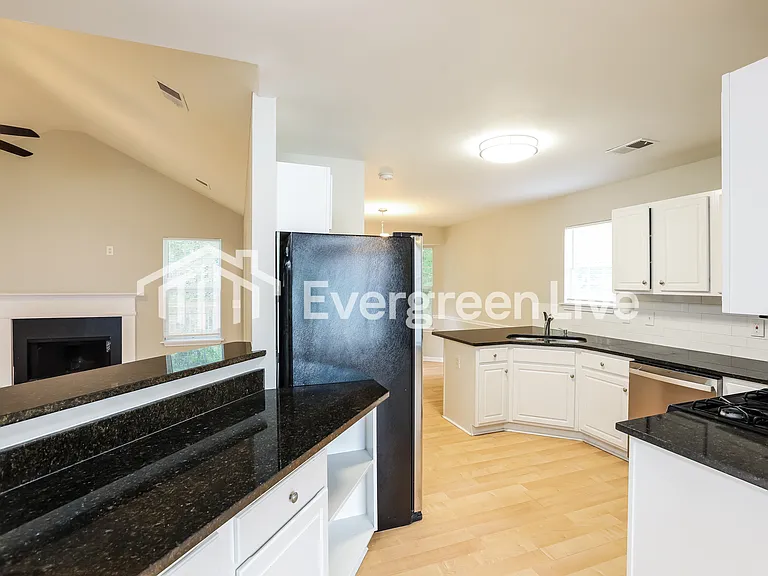 5306 Sweetsprings Ln SW — Photo 9