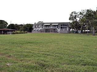 9852 Riverview Dr, Micco, FL 32976