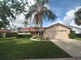 8029 W Country Club Blvd, Boca Raton, FL 33487