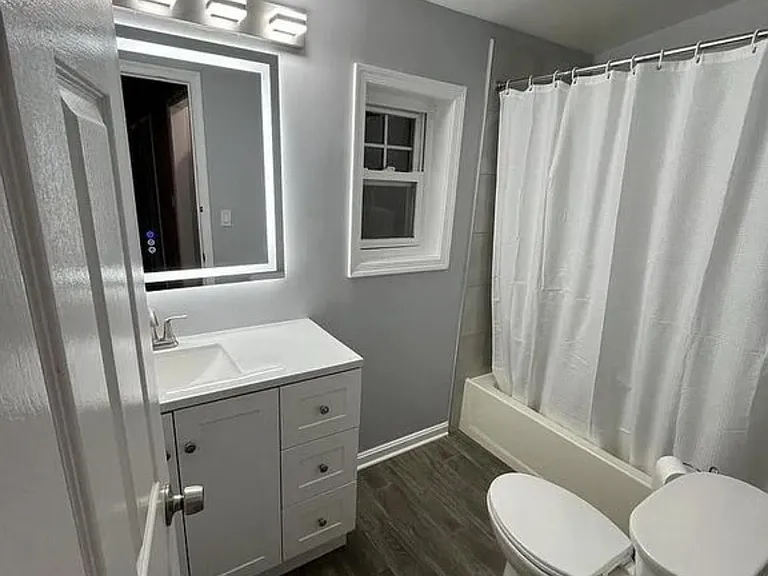 2317 E Fayette St — Photo 15