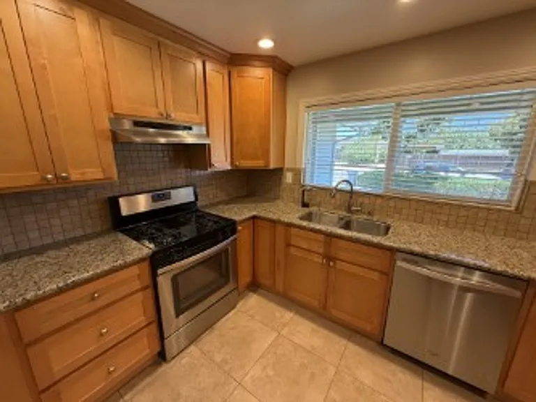 3378 Valley Forge Way — Photo 6