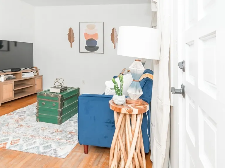 4454 Roberta Cir — Photo 16