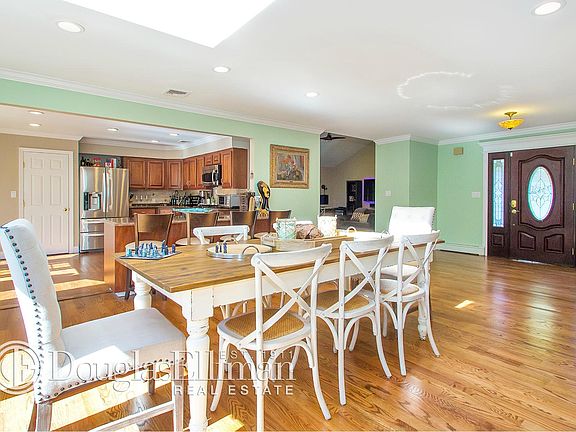2nd image of 40 Campbell Dr