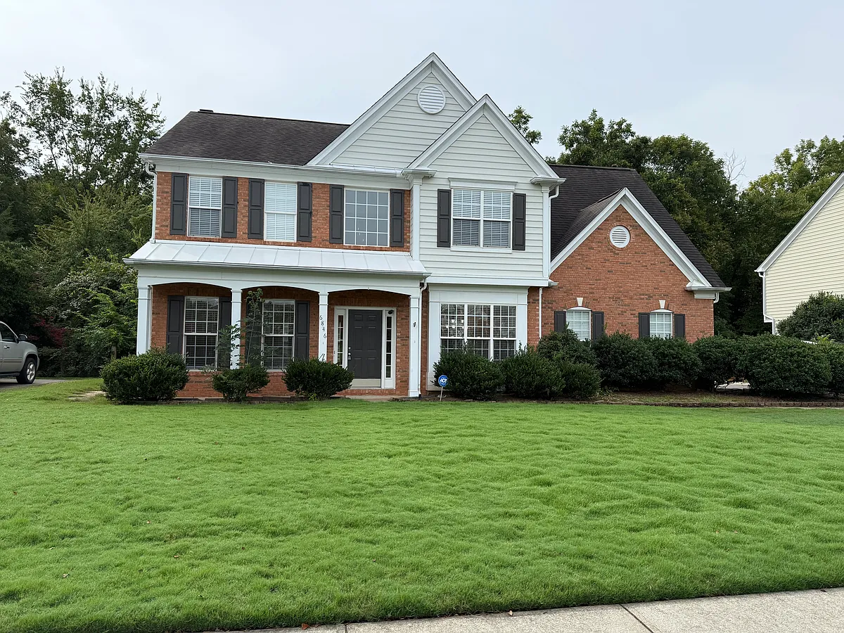 Building Photo - 6846 Guinevere Dr