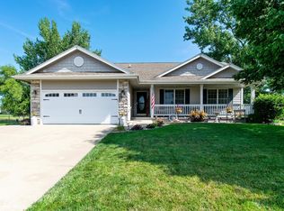 220 SE 33rd St, Ankeny, IA 50021