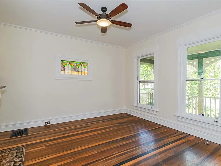 320 Park Dr — Photo 14