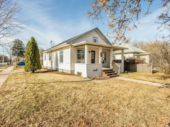 117 S Lyndale Ave, Sioux Falls, SD 57104