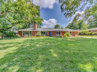 12327 Matthews Ln, Saint Louis, MO