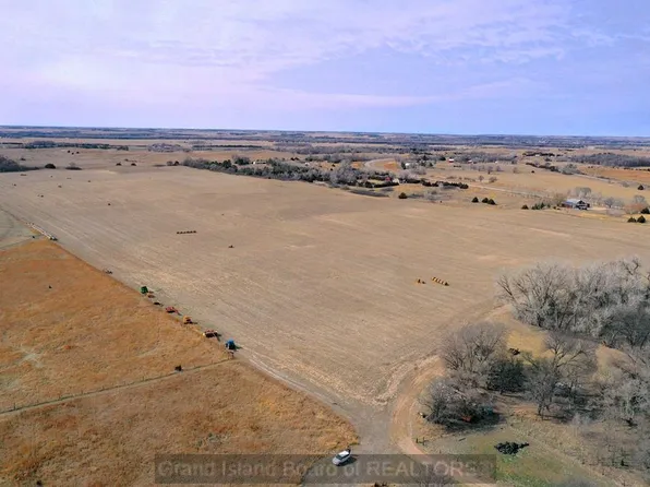 843 Highway 281, Saint Paul, NE 68873