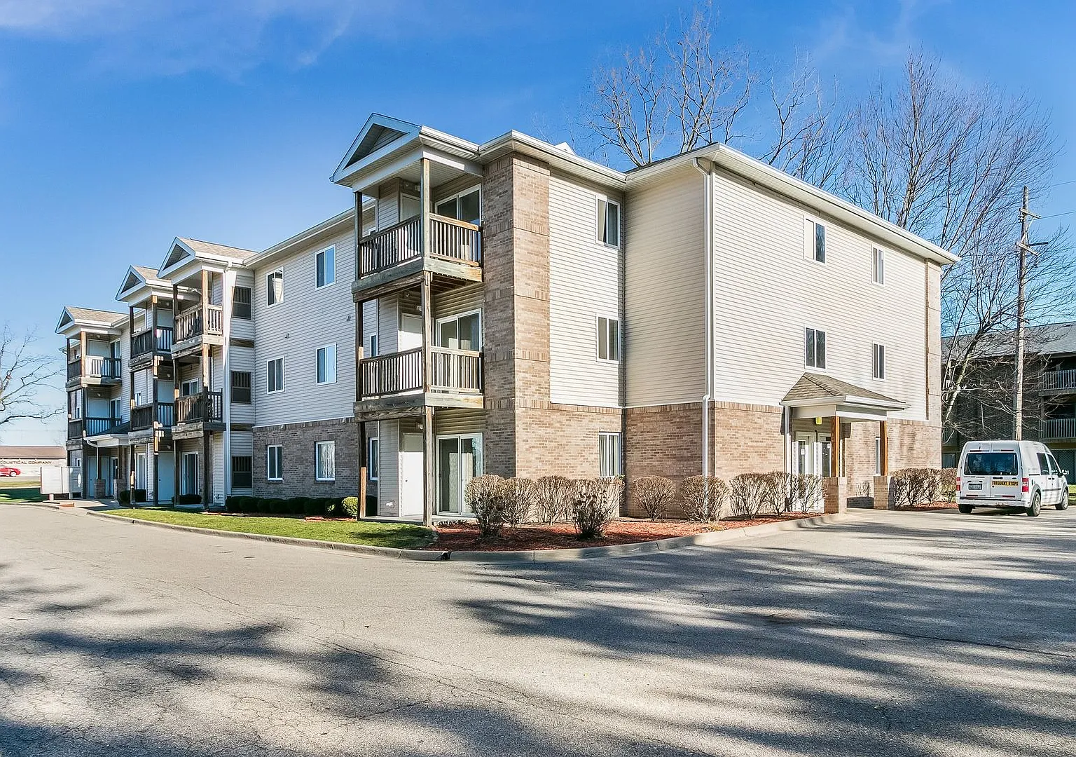 Southtree Apartments (Southtree LLC) — Photo 1