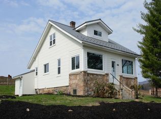 321 Pacanowski Ln, Tyrone, PA 16686