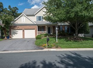 14111 Forest Ridge Dr, Gaithersburg, MD 20878