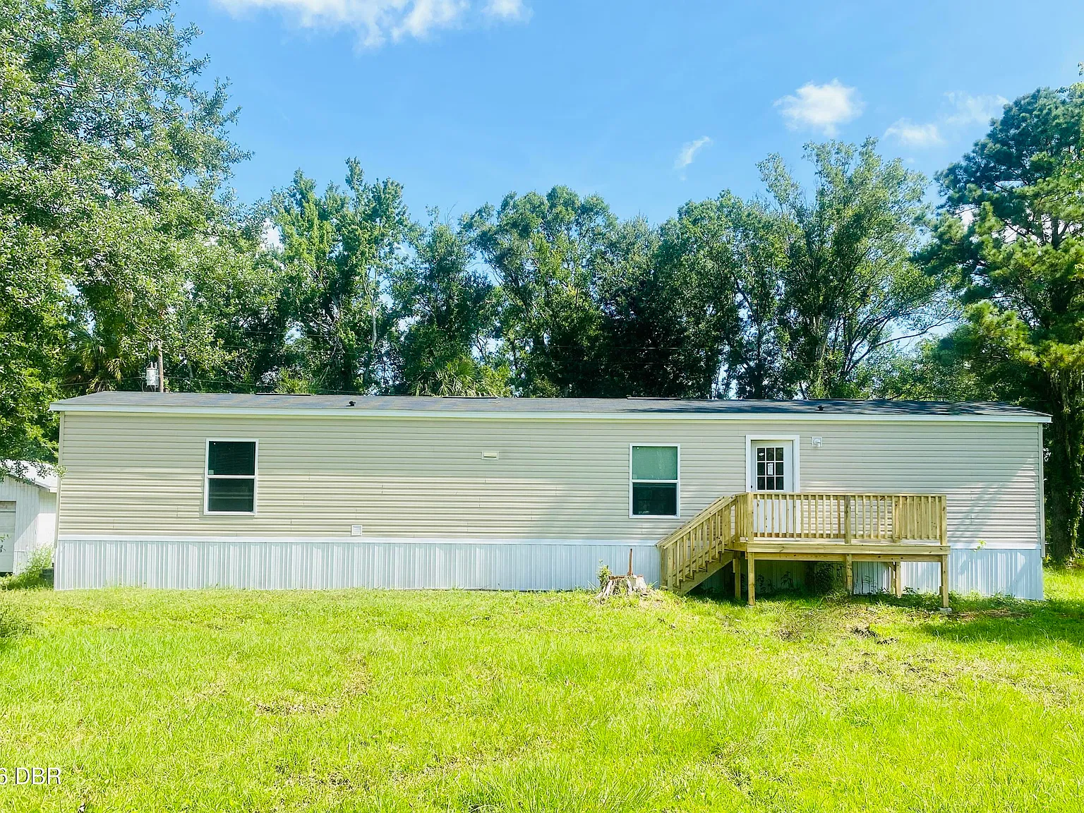 2 bed, 2.0 bath, 979 sqft, $1,700 — Photo 1