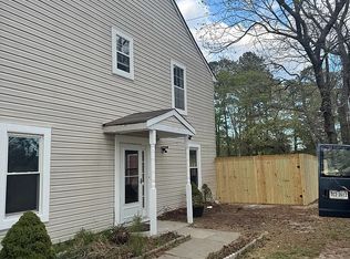 899 Old Clubhouse Rd #2, Virginia Beach, VA 23453