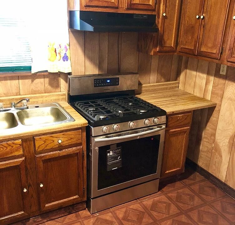 2nd image of 2114 S Pat Harrison Dr