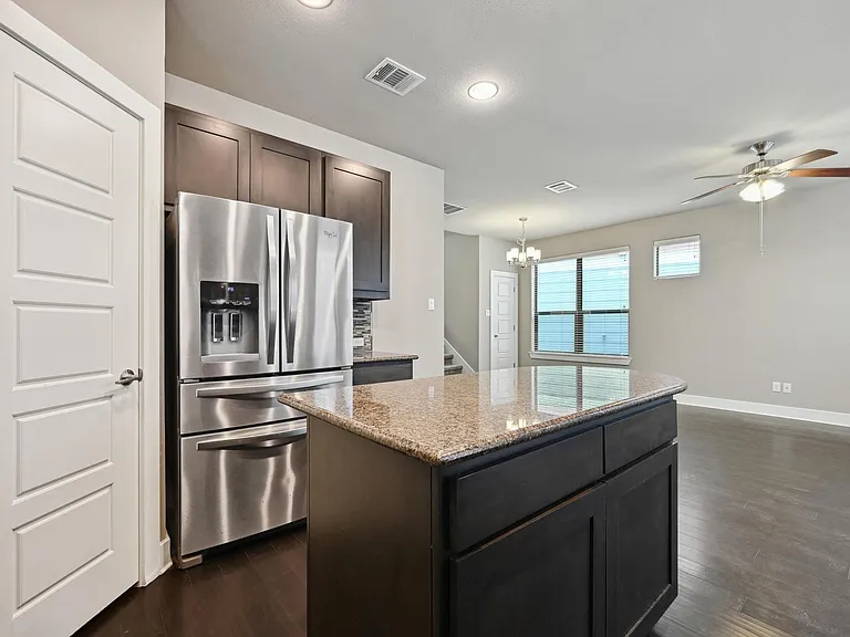 2021 Carlson Dr — Photo 12