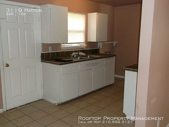 3rd image of 3119 Hatton Dr