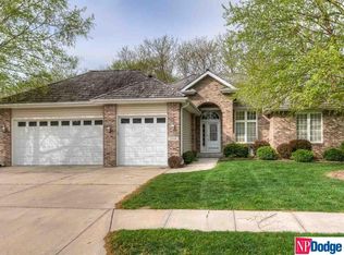 1714 S 190th Plz, Omaha, NE 68130