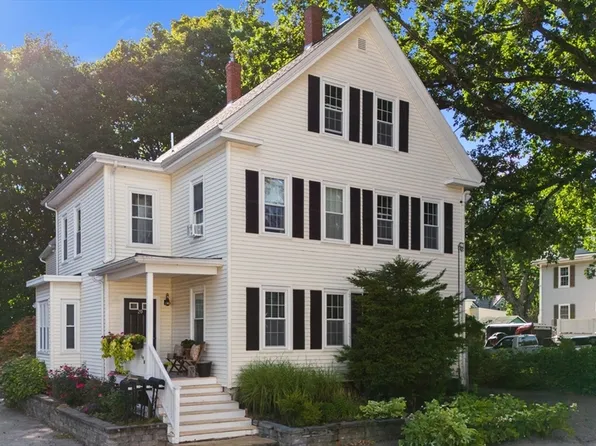 22 Winter St #A, Amesbury, MA 01913