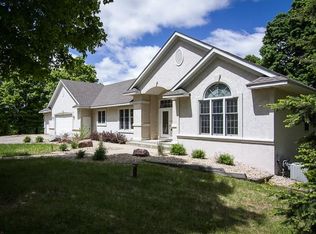 13648 Old Brick Yard Rd, Shakopee, MN 55379