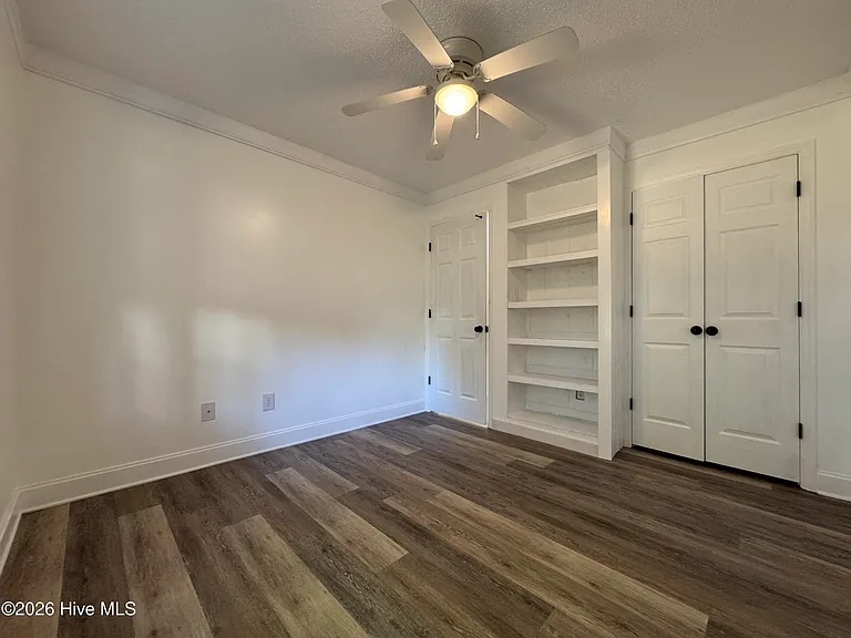 502 Worth Dr — Photo 31