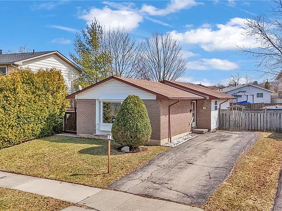 2nd image of 148 Gordon Drummond Ave